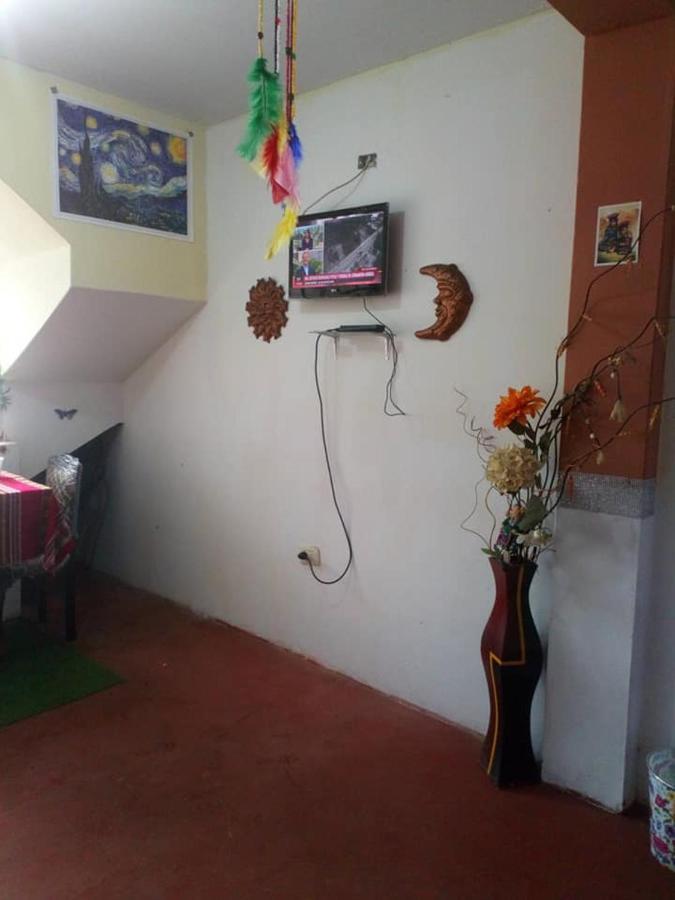 לימה Inti Hostel Airport מראה חיצוני תמונה