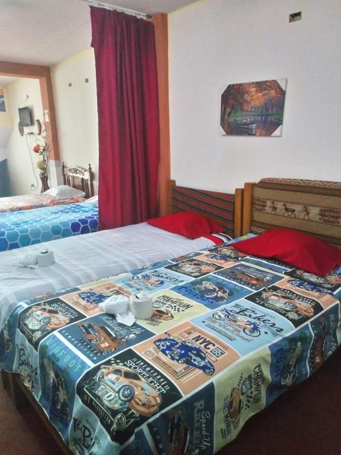 לימה Inti Hostel Airport מראה חיצוני תמונה