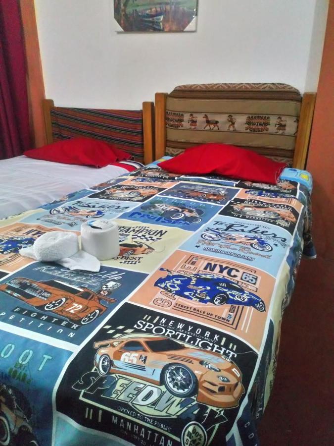 לימה Inti Hostel Airport מראה חיצוני תמונה